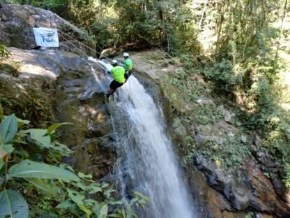 Rapel na Cachoeira do Mendanha - Rio de Janeiro - RJ - Imagem 13