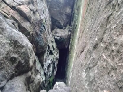 Trilha + Rapel na Gruta do Cachorro ou Garganta do Morcego em Barra de Guaratiba - Rio de Janeiro - RJ - Imagem 3