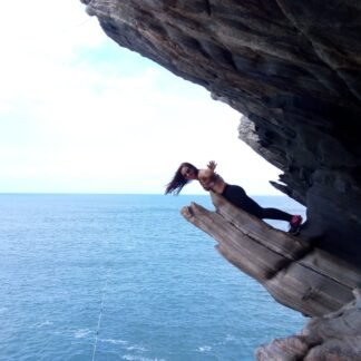 Trilha Gruta da Sacristia, Praia da Sacristia e Gruta do Farol - Maricá - RJ (Em grupo)